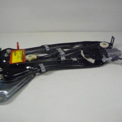 Peugeot 207 1.6 HDiF 16V Rear window mechanism 2-door, right 2007 9224C2