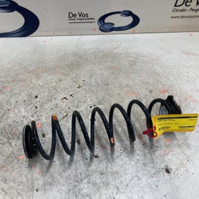 Peugeot 2008 1.2 VTi 12V PureTech 130 Schroefveer achter 2020 9830121080