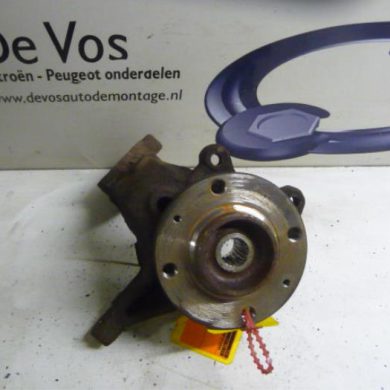 Peugeot 206 1.4 XR,XS,XT,Gentry Knuckle, front right 2009 364775