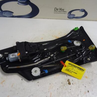 Peugeot 308  Rear window mechanism 2-door, right 2009 9224F8