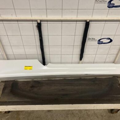 Peugeot RCZ 1.6 16V THP Side skirt, right 2011 7010AQ