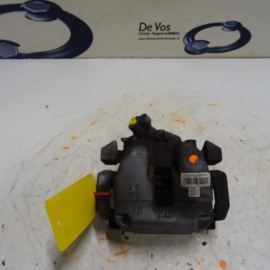 Peugeot 3008  Remklauw (Tang) rechts-voor BHZ-BHZBH01 2017 1623162180-1651754780