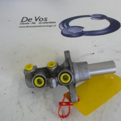 Peugeot 308  Master cylinder HNY-HNYHN02 2014 1610017880