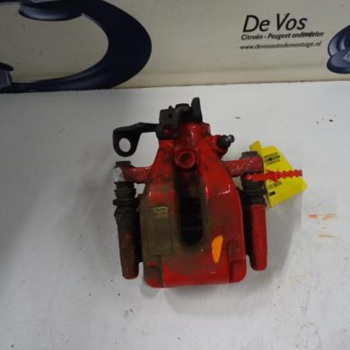 Peugeot 208  Remklauw (Tang) rechts-achter 5GR-5GR5G04 2015 1609640180