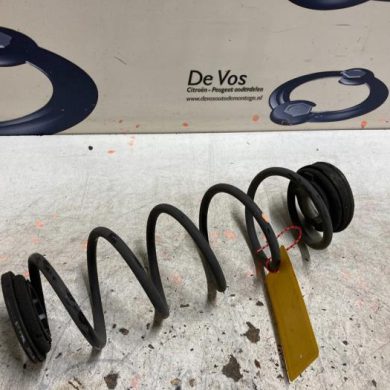 Opel Corsa  Schroefveer achter 2020 9828919580