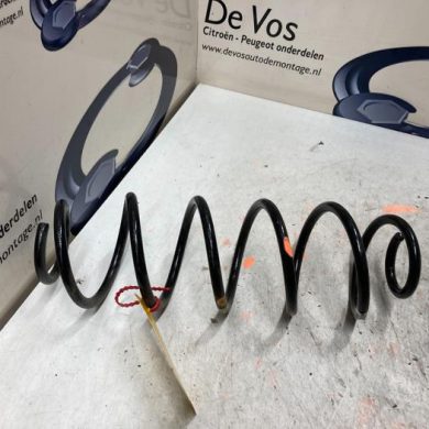 Peugeot 308 1.2 12V PureTech 110 Schroefveer achter 2022 9839914680