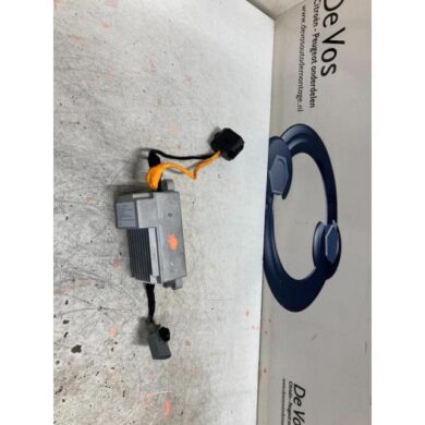 Peugeot 308 1.2 12V e-THP PureTech 130 Inverter, miscellaneous 2014 9805576080-9806619180