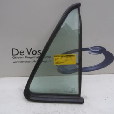 Peugeot 405  Driehoeks Ruit rechts-achter 1992 920450