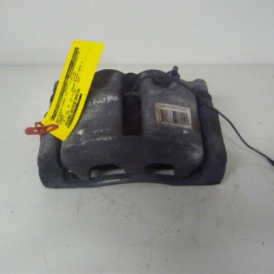 Peugeot Expert 1.6 HDi 90 Remklauw (Tang) links-voor 9HM9H07 2012 1607729580