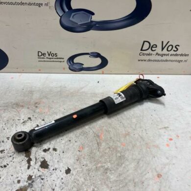 DS Automobiles DS3 Crossback 1.2 12V PureTech 130 Rear shock absorber, right 2019 9831094880