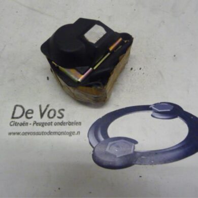 Peugeot 406 2.0 HDi 90 Veiligheidsgordel midden-achter 2002 8973S5