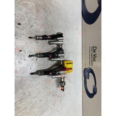 Citroen DS3  Injector (benzine injectie) HNZ 2015 9810335380-9826718380