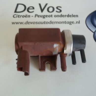 Citroen Picasso  Vacuum valve 2007 1618C9