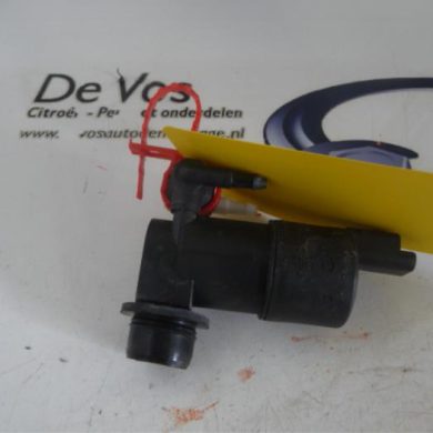 Peugeot 208  Ruitensproeierpomp voor 2014 643475