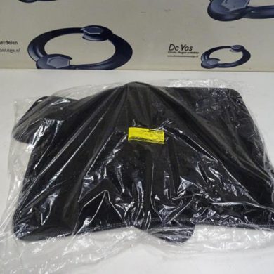 Citroen C5 Aircross 1.6 Turbo 180 16V Set of mats 2019 98284924ZD