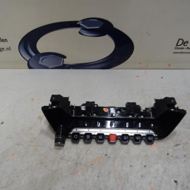 Peugeot 2008  Schakelaar 2020 98261078XU