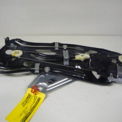 Peugeot 207 1.6 16V Rear window mechanism 2-door, right 2009 9224C2