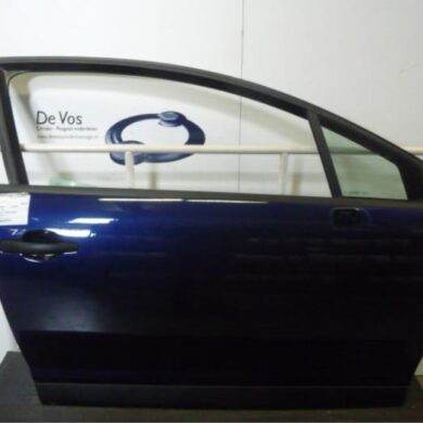 Citroen C4 1.6 HDi 16V Door 2-door, right 2005 9004W5