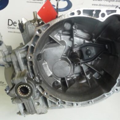 Peugeot 407  Gearbox RHR 2005 2222YW-223256 20MB02