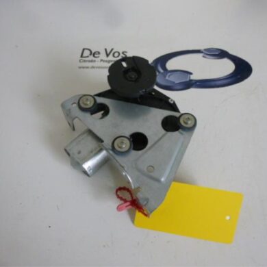 Peugeot 407  Rear wiper motor 2006 6405R1