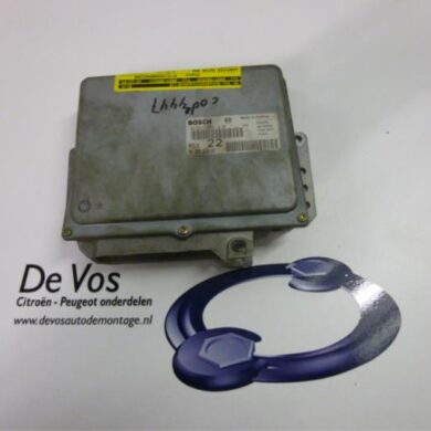 Citroen Xantia 2.9i V6 24V Engine management computer XFZ 1997 19294R