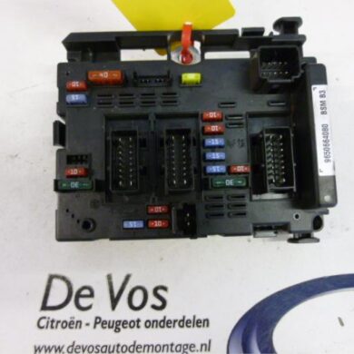 Citroen C8 2.0 HDi 16V Fuse box 2005 6500Y1