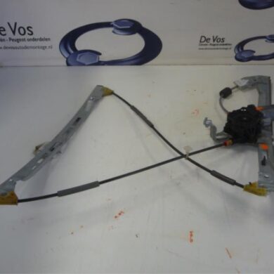 Peugeot 206 1.4 16V Window mechanism 4-door, front right 2006 9222F8