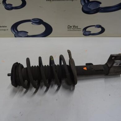 Peugeot 5008  Front shock absorber rod, left 2013 5208K8-1623343180