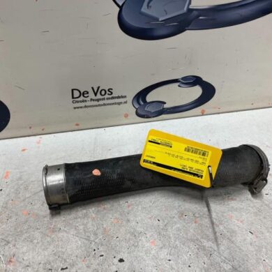 Peugeot 3008  Intercooler hose 5G06 2017 9805006880