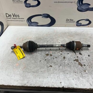 Citroen C4 Cactus 1.2 PureTech 110 12V Aandrijfas links-voor HNP 2019 9801048580-1612690380 20V247