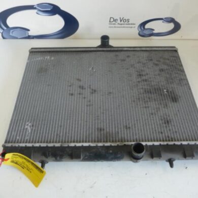 Citroen DS4  Radiator RHH-RHHRH02 2012 133391-1333A2