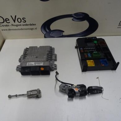 Citroen DS4  Computer Motormanagement 9HD-9HD9H05 2014 1609952680