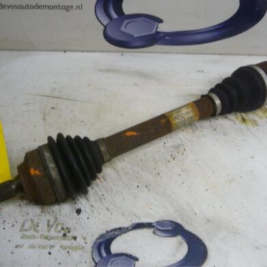 Peugeot 308 1.6 HDi 16V Aandrijfas links-voor 9HX 2008 3272LG-3272TZ-3272VA 20DM75