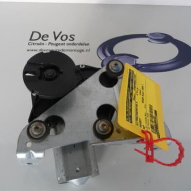 Peugeot 407  Rear wiper motor 2005 6405R1