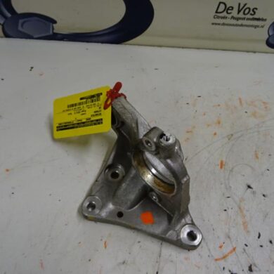 Citroen C5  Engine mount RHHRH02 2013 1807JA-9675813880