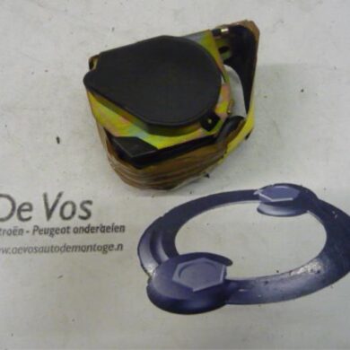 Peugeot 307 2.0 HDi 110 FAP Veiligheidsgordel links-achter 2003 8974JK