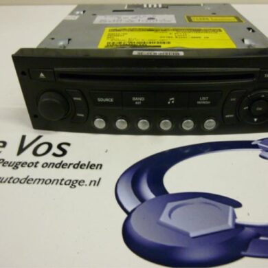 Peugeot 307 1.6 HDiF 16V Radio CD player 2005 6564K3-6579PV-6564FJ-657927