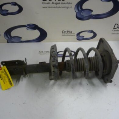 Peugeot Expert  Schokdemperpoot links-voor 2010 5208Q4-5202WT