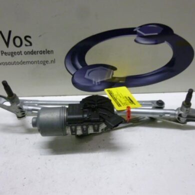 Citroen Berlingo 1.6 HDi 90 Front wiper motor 2011 6405LK