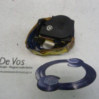 Citroen Saxo 1.1i X,SX Rear seatbelt, left 2002 8973XQ