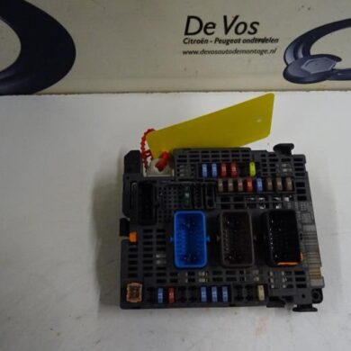 Peugeot 508  Sicherungskasten 2011 6500KH-9807428180