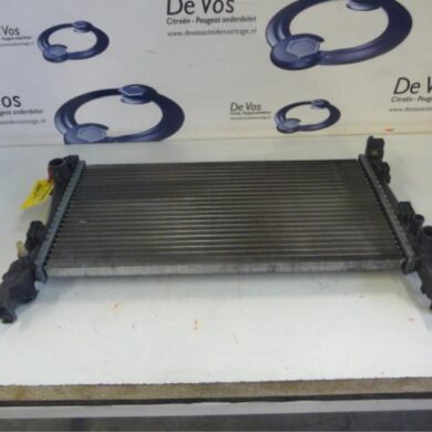 Peugeot Bipper  Radiateur FHZ 2012 1330Y4