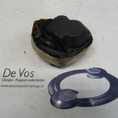 Citroen C2 1.6 16V VTR Rear seatbelt, right 2004 8974S5