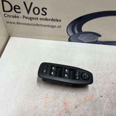 Peugeot 208 1.2 12V e-THP PureTech 110 Kombischalter Fenster 2019 98242539ZD