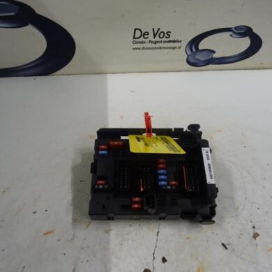 Peugeot Partner 1.6 Hdi Fuse box 2012 6500Y1