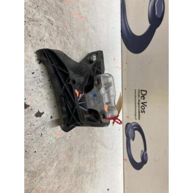 DS Automobiles DS7 Crossback  Motorsteun 5G06 2018 9820499380