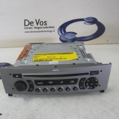 Peugeot 308  Radio CD player 2008 16077679XN-657959-16077681XH-96750284XN