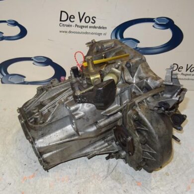Peugeot 607 2.0 HDiF 16V Gearbox RHR 2006 2222YZ-223206 20MB11