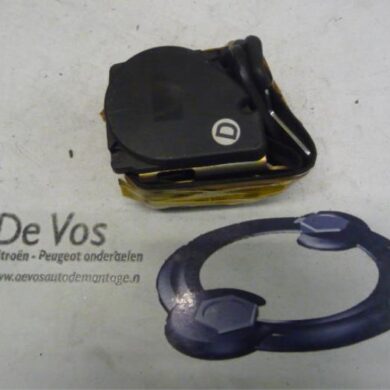 Peugeot 106 1.5 XNd,XRd,Sketch Veiligheidsgordel rechts-achter 1998 8973GK