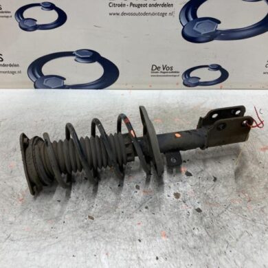 Peugeot 308  Schokdemperpoot links-voor 2016 1628565380-1614380680